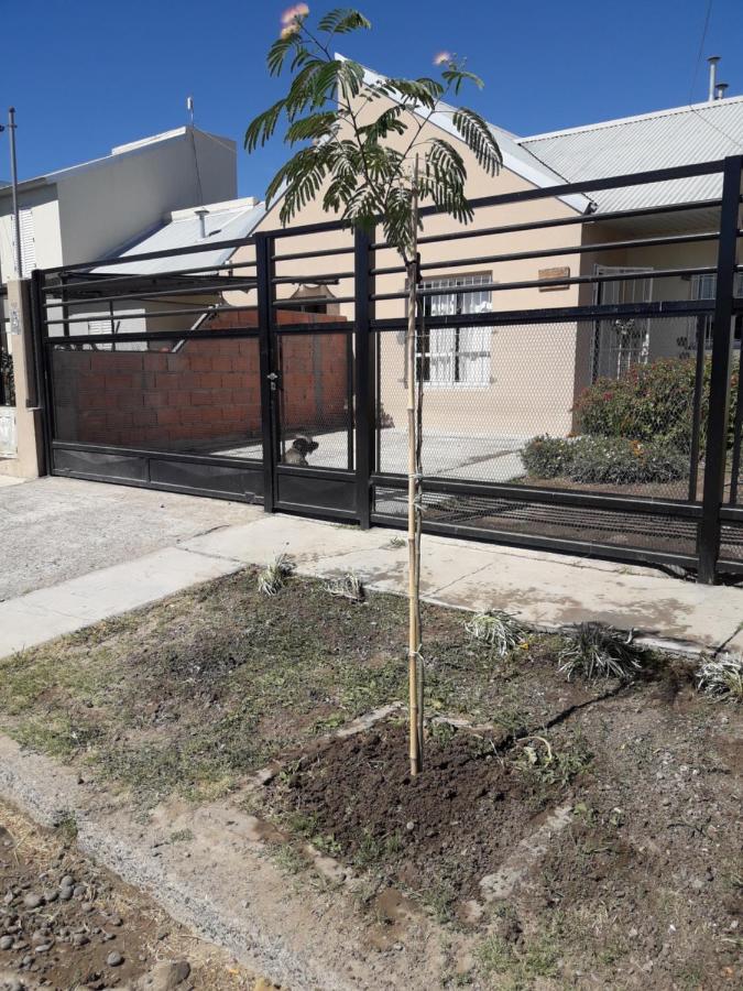 Habitacion Privada En La Casa De Thor Trelew Exterior photo